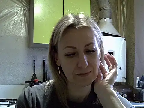 AshleyXHoney online show from 10/21/25, 07:20