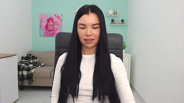MadisonGomes online show from 12/03/24, 10:17
