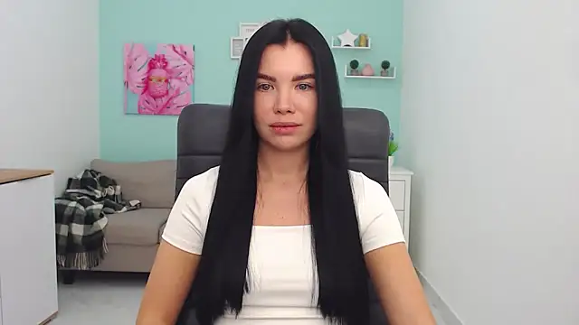 MadisonGomes online show from 12/04/24, 10:24