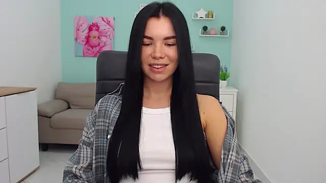 MadisonGomes online show from 12/24/24, 10:33