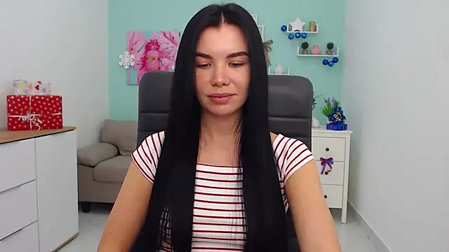 MadisonGomes online show from 12/29/24, 10:01