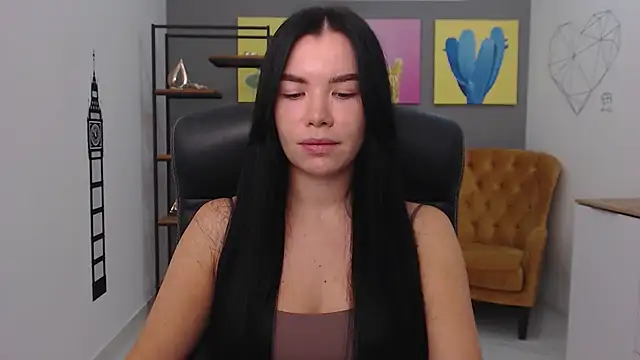 MadisonGomes online show from 10/28/25, 08:18