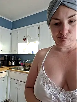 MilfyMrsRobinson online show from 05/25/26, 01:06
