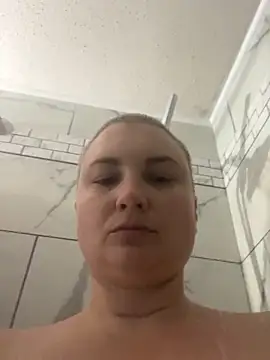 MilfyMrsRobinson online show from 06/12/26, 03:11