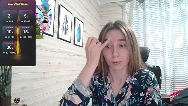 Snapshot of Wowpornoo chatting on 11/19/25, 12:05 Wowpornoo online show from 11/19/25, 12:05