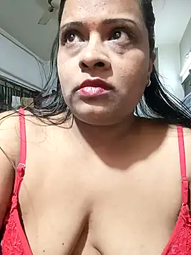 Snapshot of Love_Jenny chatting on 01/13/25, 03:26 Love Jenny online show from 01/13/25, 03:26