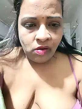 Snapshot of Love_Jenny chatting on 01/17/25, 05:21 Love Jenny online show from 01/17/25, 05:21