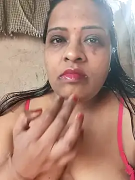 Snapshot of Love_Jenny chatting on 02/18/25, 04:58 Love Jenny online show from 02/18/25, 04:58