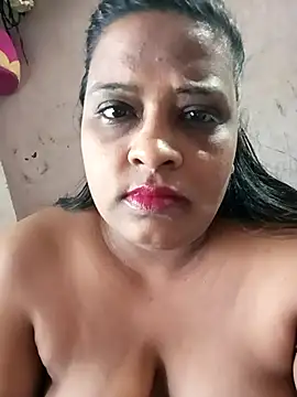 Snapshot of Love_Jenny chatting on 02/22/25, 10:18 Love Jenny online show from 02/22/25, 10:18