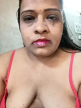 Snapshot of Love_Jenny chatting on 02/26/25, 04:25 Love Jenny online show from 02/26/25, 04:25