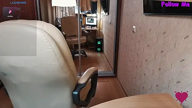 MyLadySkyLuck online show from 09/27/25, 04:56