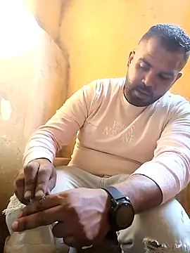 Snapshot of ListedLoin chatting on 01/07/25, 01:14 ListedLoin online show from 01/07/25, 01:14