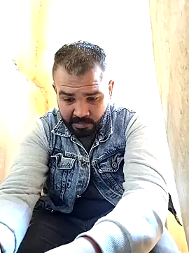 Snapshot of ListedLoin chatting on 01/13/25, 08:26 ListedLoin online show from 01/13/25, 08:26