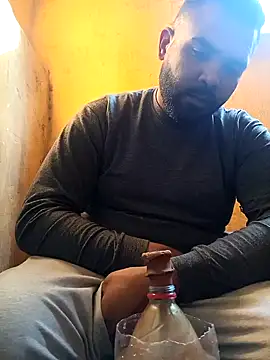 Snapshot of ListedLoin chatting on 01/14/25, 01:38 ListedLoin online show from 01/14/25, 01:38