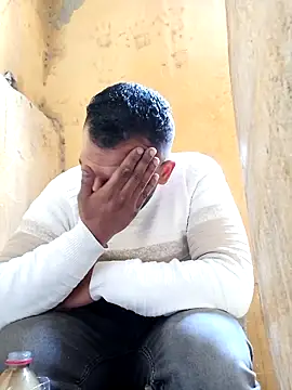 Snapshot of ListedLoin chatting on 02/15/25, 08:54 ListedLoin online show from 02/15/25, 08:54