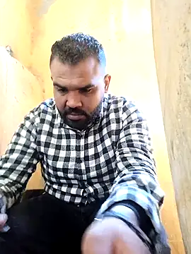 Snapshot of ListedLoin chatting on 02/20/25, 08:28 ListedLoin online show from 02/20/25, 08:28