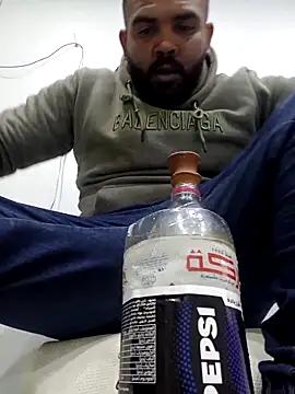 Snapshot of ListedLoin chatting on 02/21/25, 04:37 ListedLoin online show from 02/21/25, 04:37