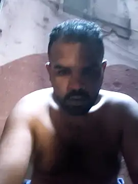 Snapshot of ListedLoin chatting on 10/04/25, 06:33 ListedLoin online show from 10/04/25, 06:33