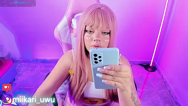 Ahri Elderwood online show from 09/27/25, 06:18