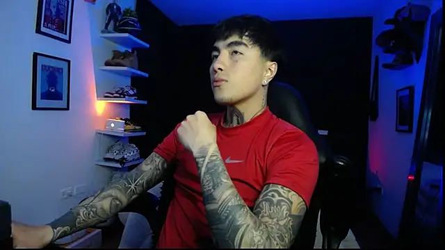 Snapshot of jung_dragon chatting on 09/25/25, 01:42 jung dragon online show from 09/25/25, 01:42