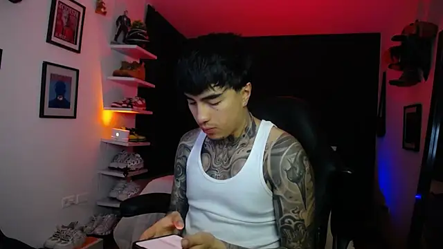 Snapshot of jung_dragon chatting on 10/07/25, 07:27 jung dragon online show from 10/07/25, 07:27