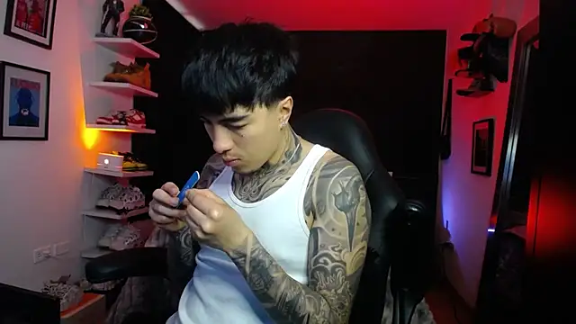 Snapshot of jung_dragon chatting on 10/11/25, 02:04 jung dragon online show from 10/11/25, 02:04