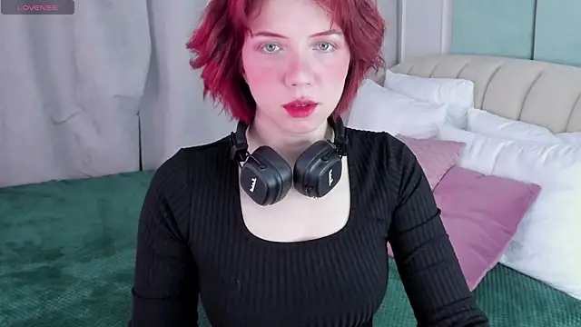 Love is Lola online show from 12/17/24, 12:56