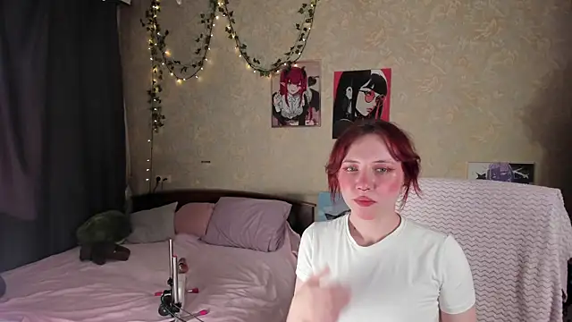 Love is Lola online show from 07/07/26, 04:04