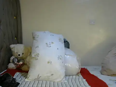 Snapshot of ebony_Catalia chatting on 10/23/25, 10:41 ebony Catalia online show from 10/23/25, 10:41