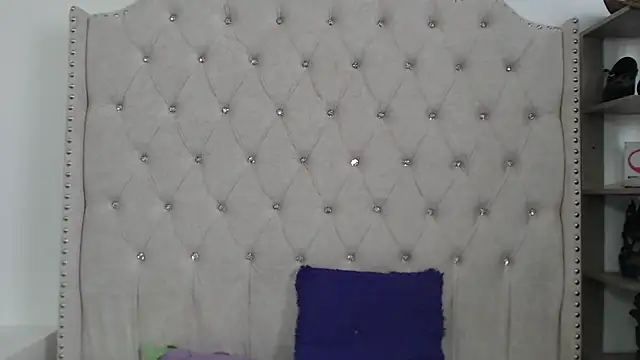 Abril Squirt online show from 12/21/24, 12:38