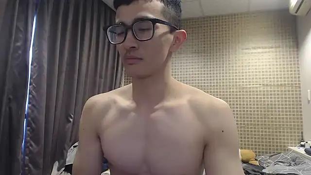 Snapshot of Stevenjt chatting on 11/10/25, 04:00 Stevenjt online show from 11/10/25, 04:00