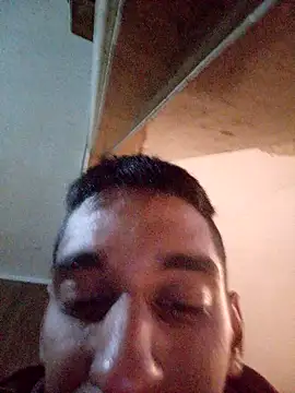 Snapshot of Pablunt-rap chatting on 10/31/25, 12:39 Pablunt-rap online show from 10/31/25, 12:39