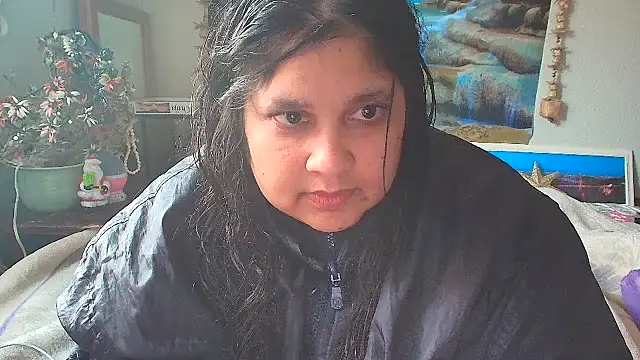 MelanieFawker online show from 12/28/24, 06:08