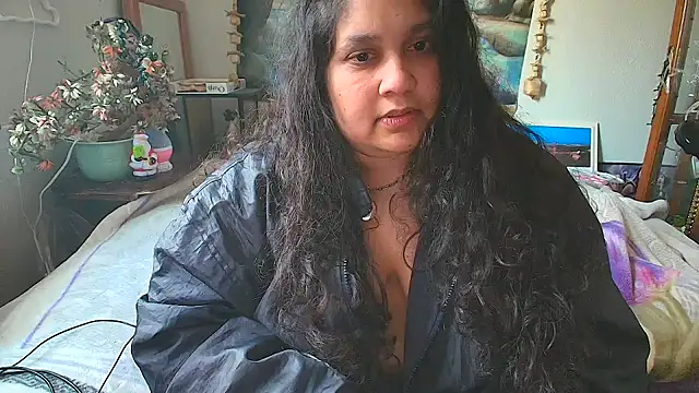 MelanieFawker online show from 12/28/24, 09:08