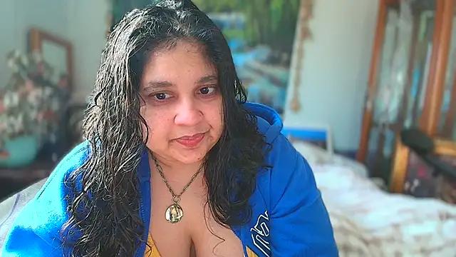 MelanieFawker online show from 01/18/25, 05:26
