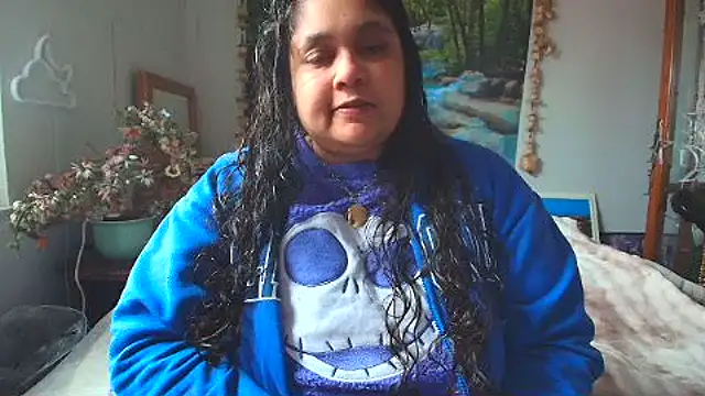 MelanieFawker online show from 02/14/25, 05:25