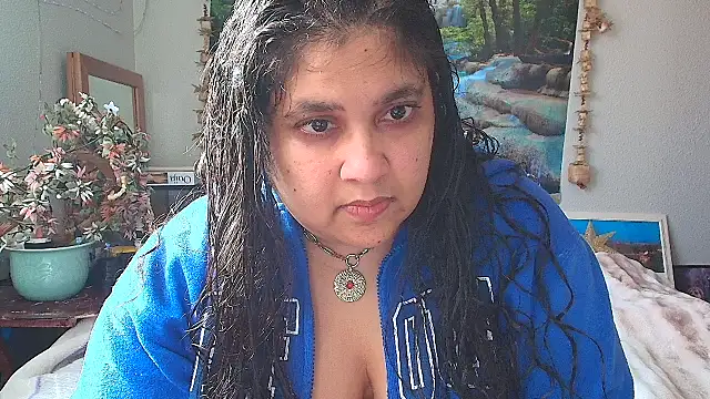 MelanieFawker online show from 02/26/25, 05:07