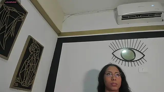 EmilyGomezLS online show from 06/03/26, 11:35