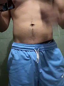 Snapshot of Mr_savage69 chatting on 11/27/25, 12:24 Mr savage69 online show from 11/27/25, 12:24