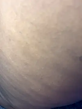 Snapshot of Keely chatting on 10/27/25, 06:06 Keely online show from 10/27/25, 06:06