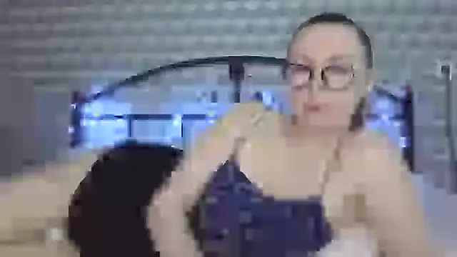  Leslyy Solo 1 online show from 02/17/25, 01:21