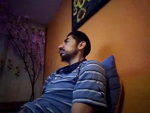 Angel Coronel online show from 12/04/24, 10:46