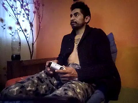Angel Coronel online show from 12/06/24, 12:02
