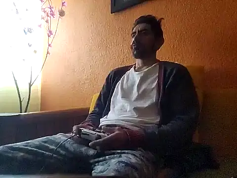Angel Coronel online show from 12/11/24, 09:45
