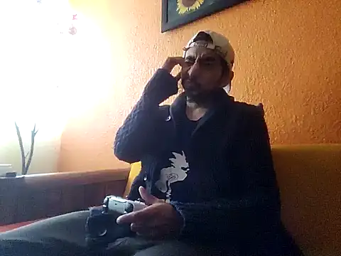 Angel Coronel online show from 01/11/25, 09:46