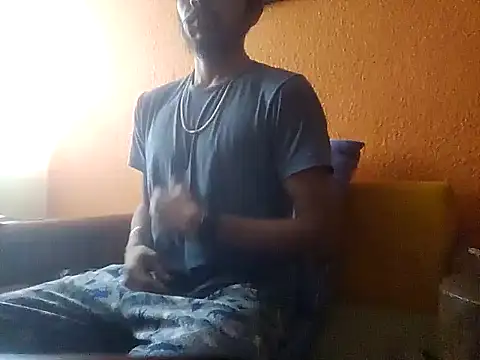 Angel Coronel online show from 01/20/25, 03:50