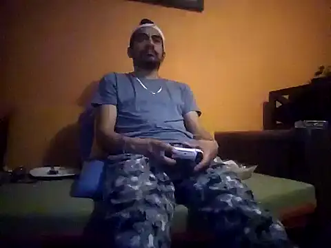 Angel Coronel online show from 01/21/25, 01:39