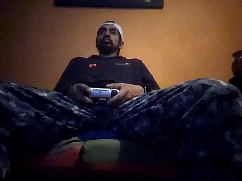 Angel Coronel online show from 01/29/25, 02:09