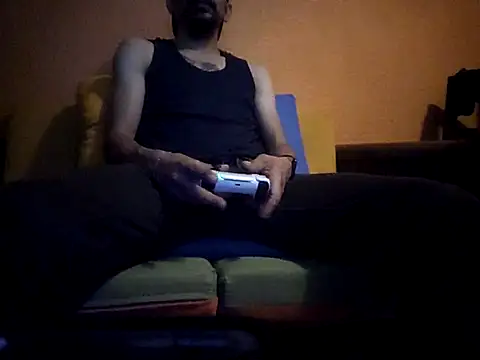 Angel Coronel online show from 02/13/25, 03:29