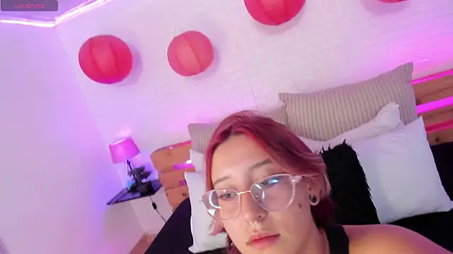 sofi bakerr online show from 01/07/25, 11:37